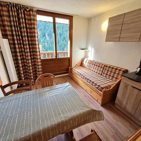 Apartment 4 Pers Au Coeur De Avec Balcon, Cuisine Equipee, Casier A Skis - Fr-1-265-255 *